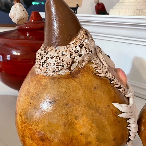 Santa Sculpture in natural gourd - Picture 4 of 8